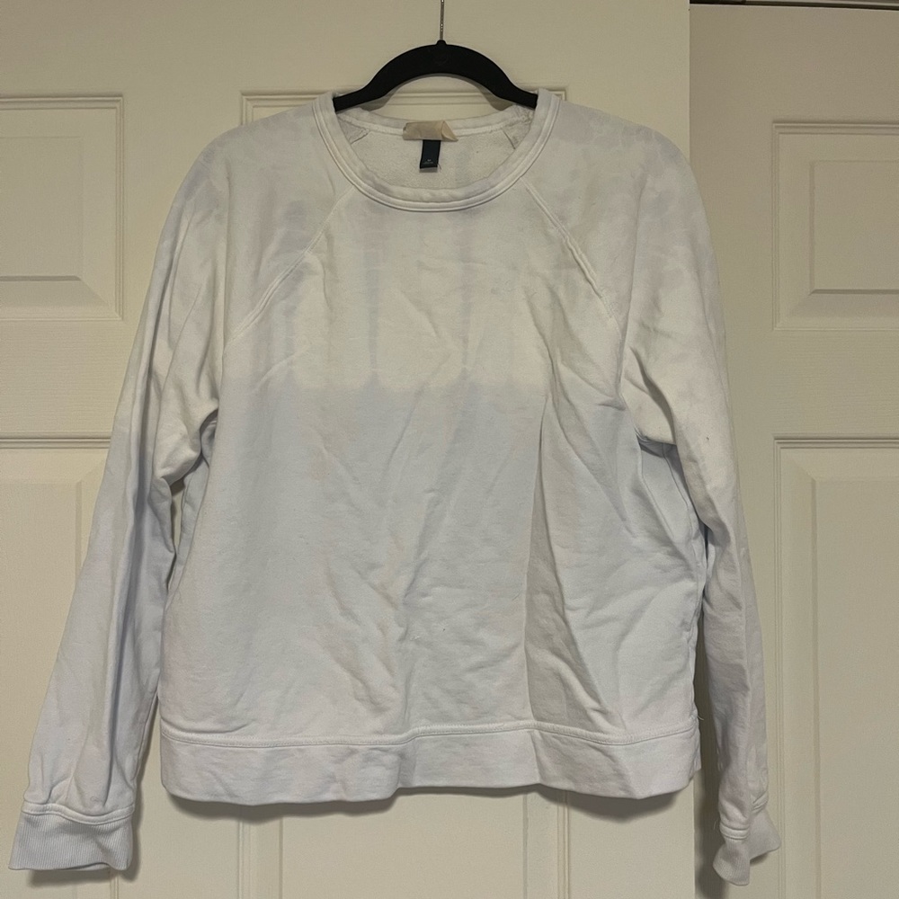 Universal Thread Crewneck